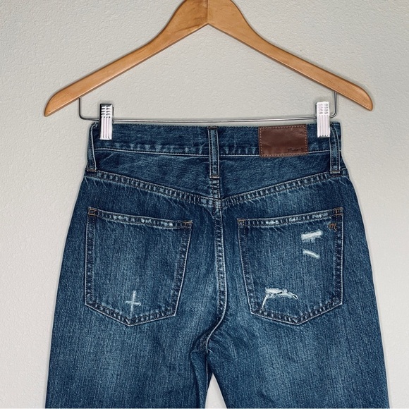 Madewell The Perfect Summer Jean: Destructed
Edition Robinson Wash | Size 24 - Picture 8 of 16